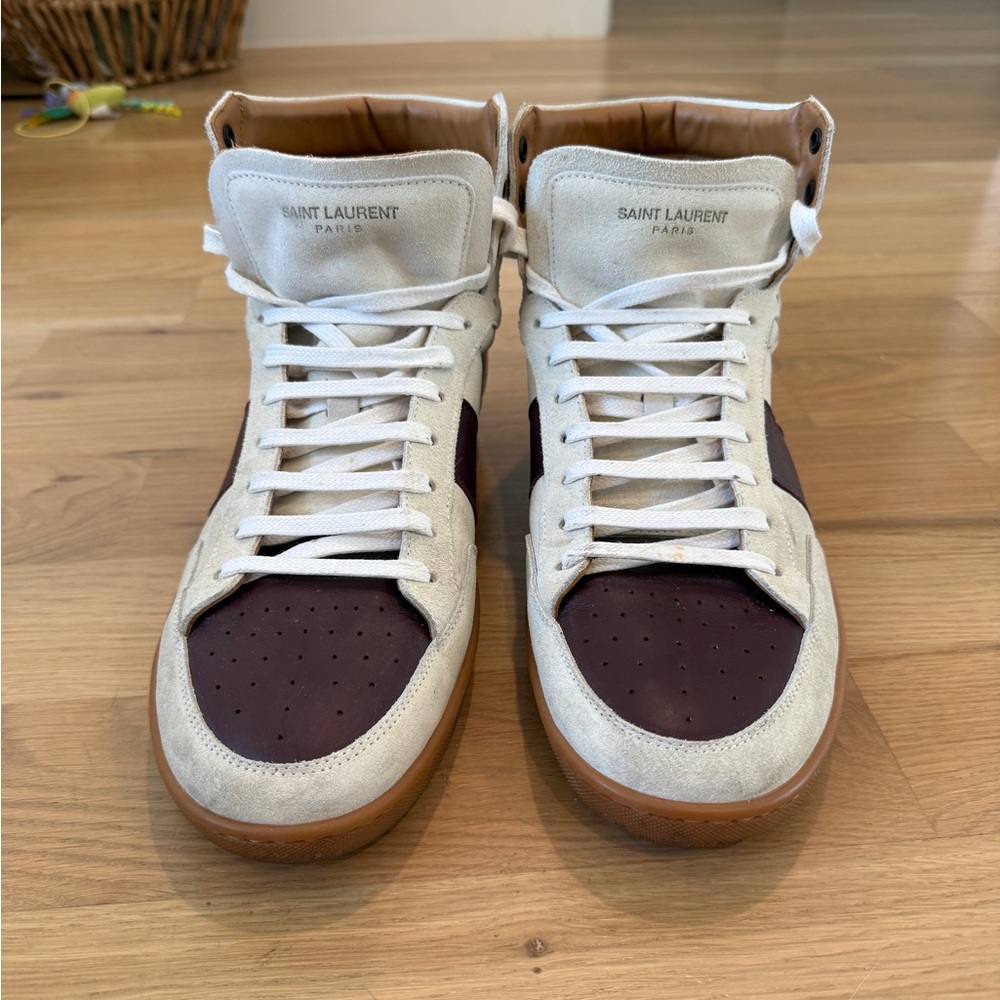 Saint Laurent Hi-Top Sneakers - Picture 5 of 8